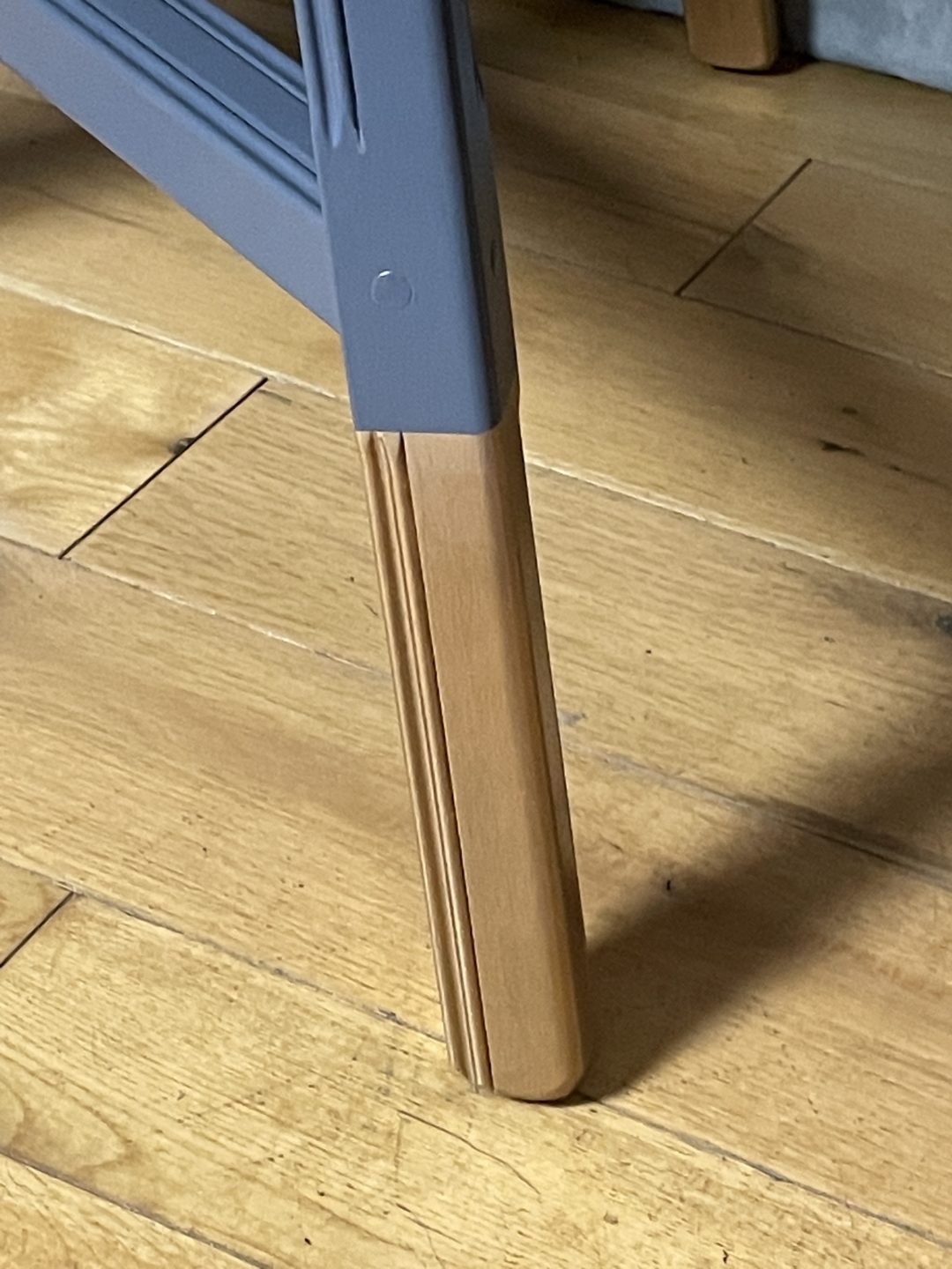 Ercol 377 Drop Leaf Round Dining Table - Image 6