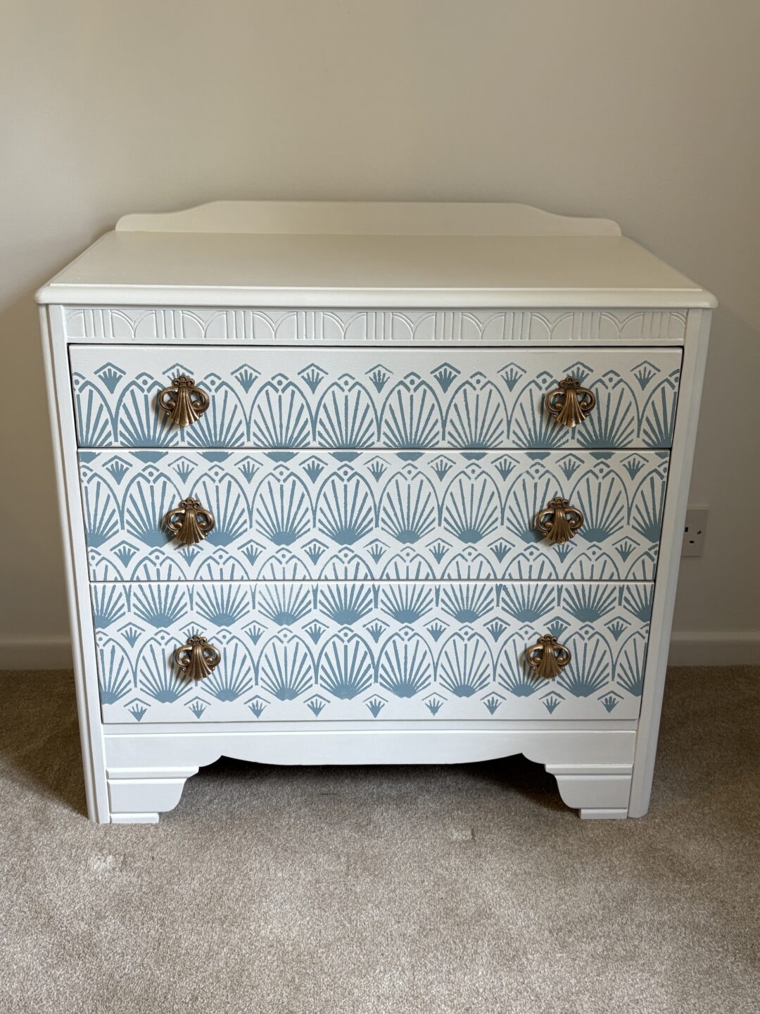 3 Drawers Harris Lebus Chest of Drawers - Image 8