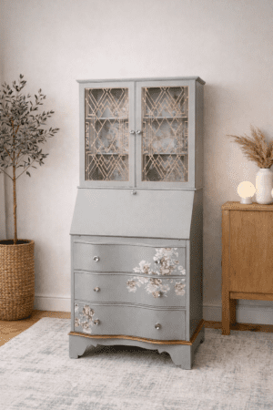 Bureau with Cabinet